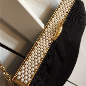 Black vintage Handbag
